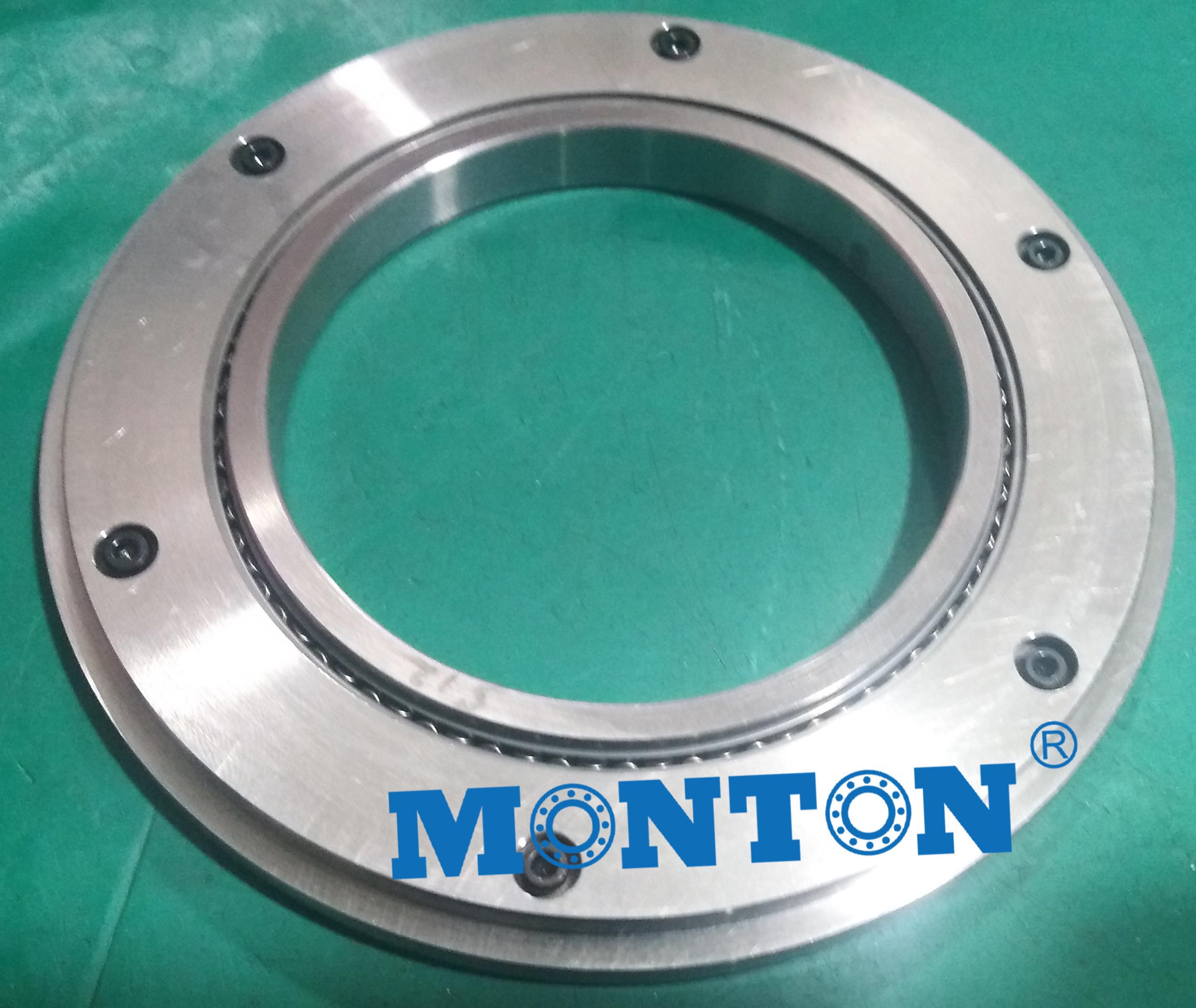 RB7010UUC0P4  70*116*8mm  Crossed roller bearing