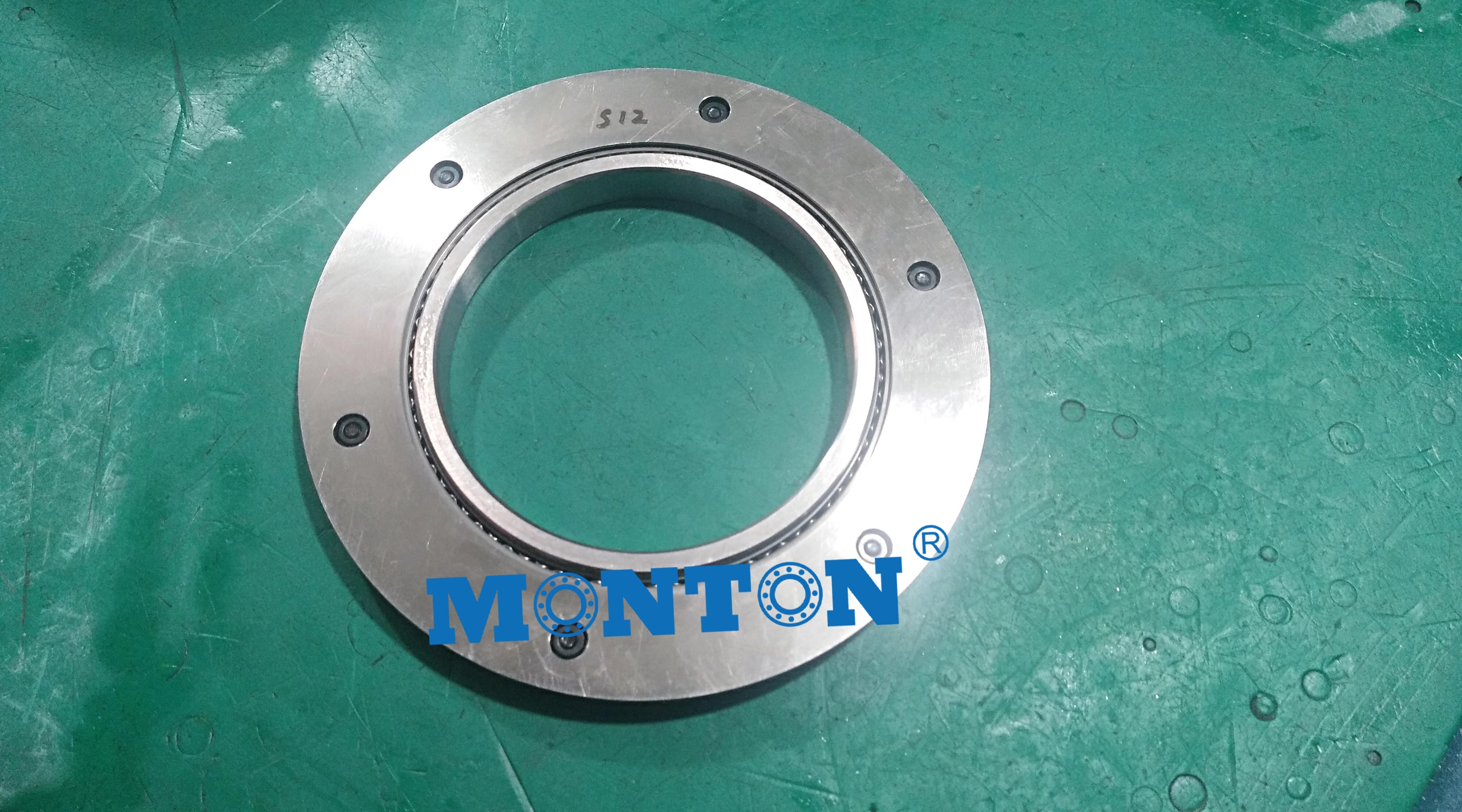 RB7010UUC0P4  70*116*8mm  Crossed roller bearing