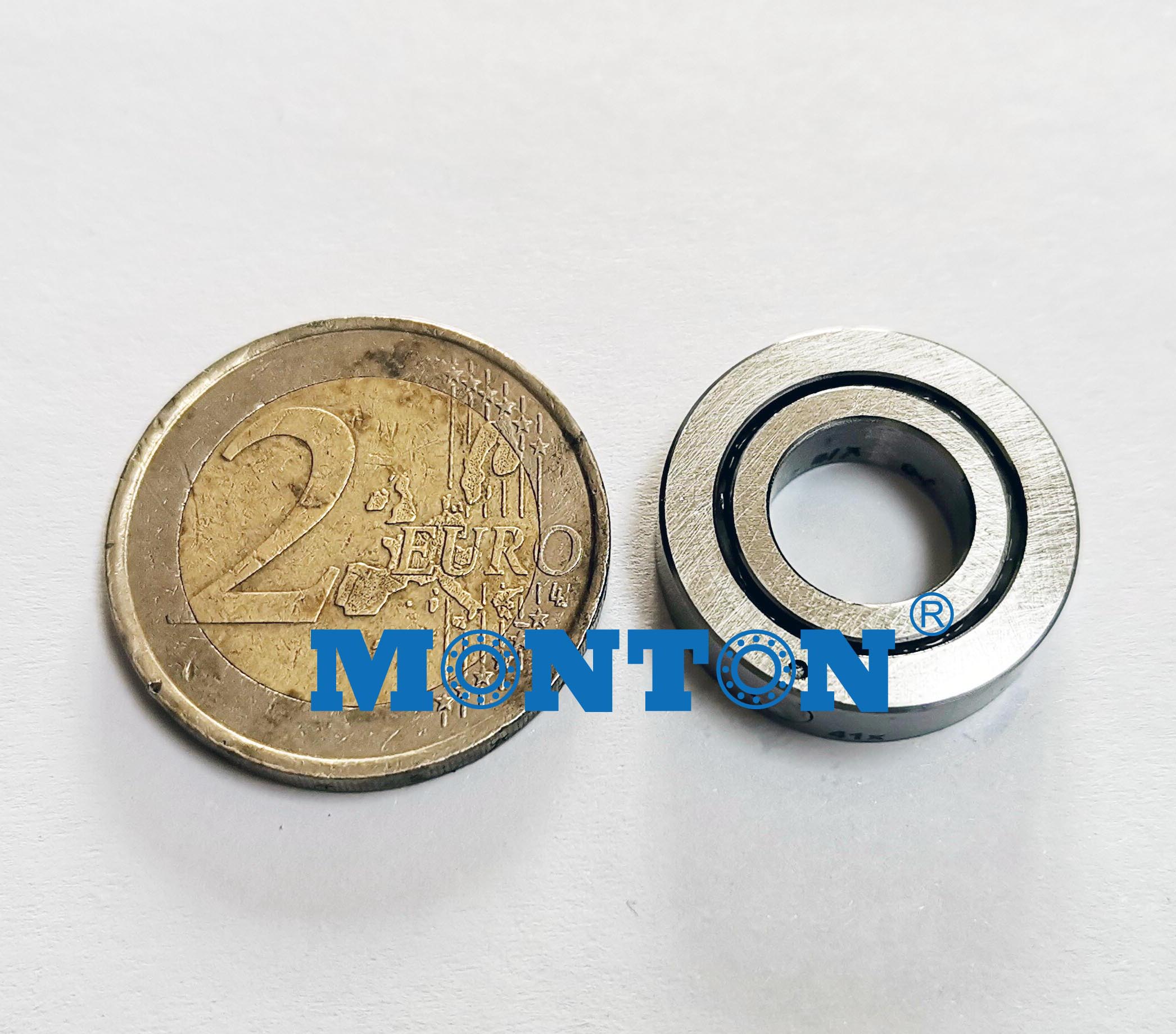 CRBT105A Super Slim Crossed Roller Bearings for Compact Hand Robot